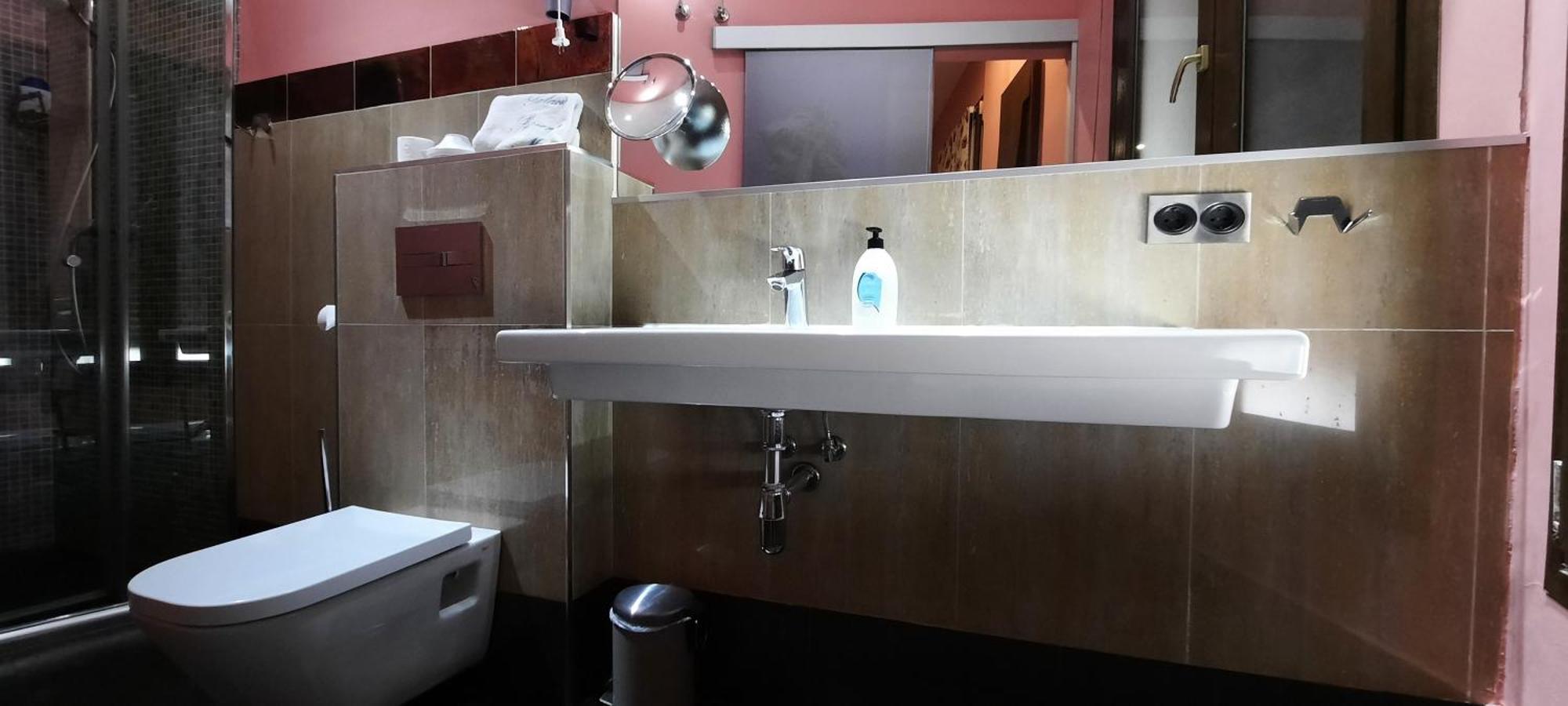 Palacio Sirvente Mieres - Parking Gratuito Andujar Phòng bức ảnh